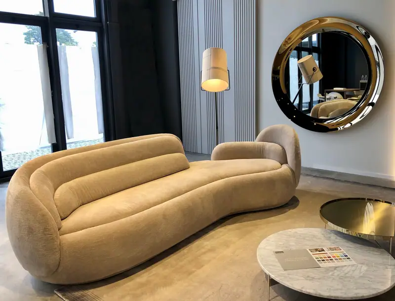 Cosmo – Round curved-glass mirror, Bronze, smoked centre, interior