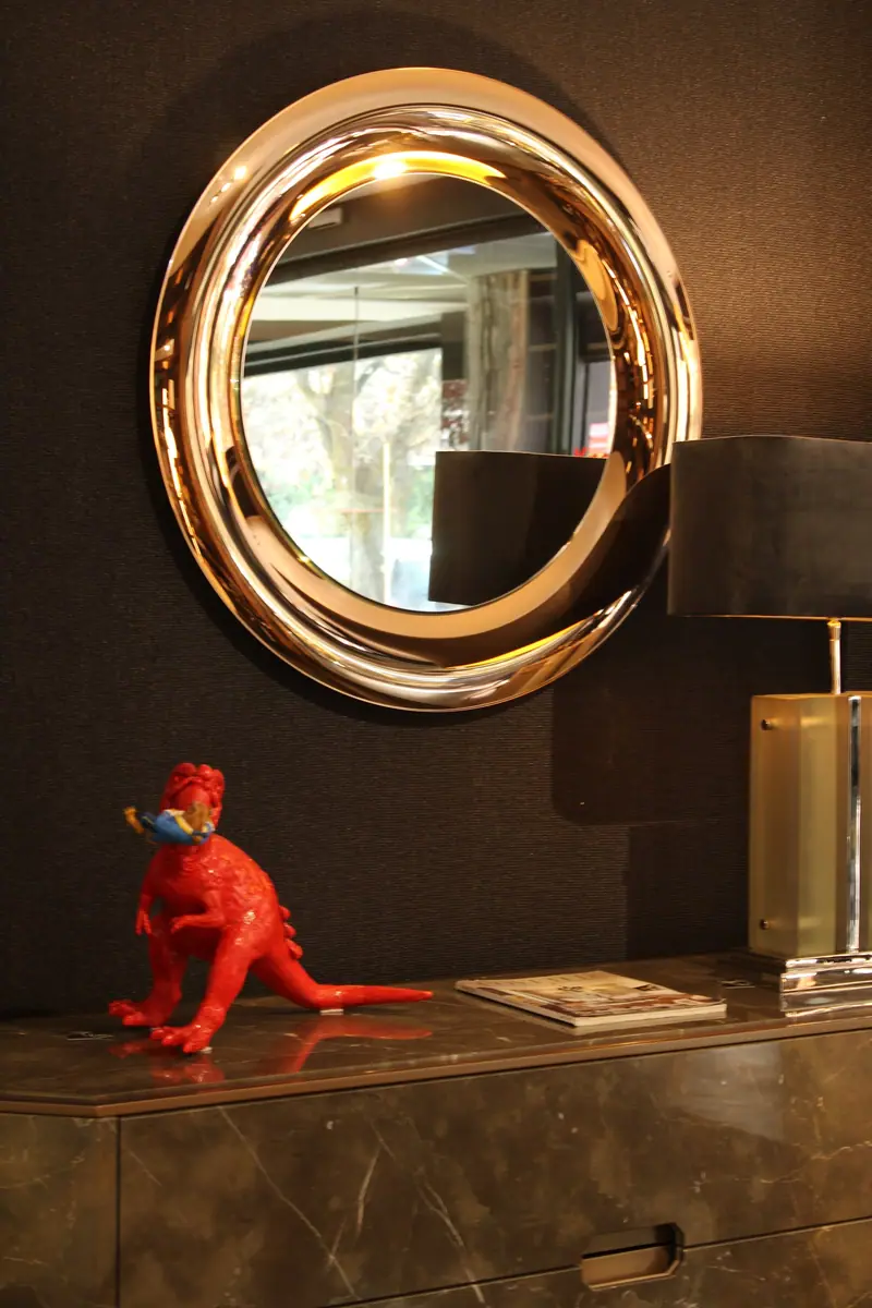 Kind of Blue – Coloured round curved-glass mirror, Shining copper, interior